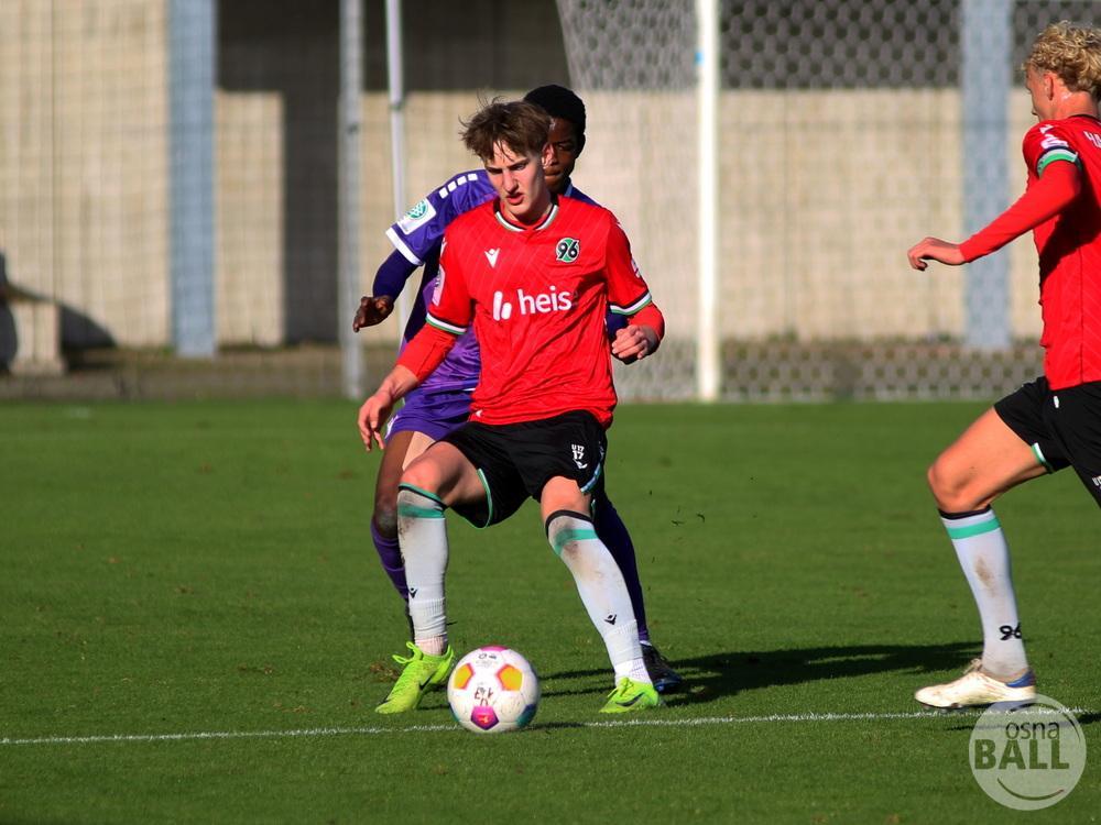 H962-0VfLOsU17-17