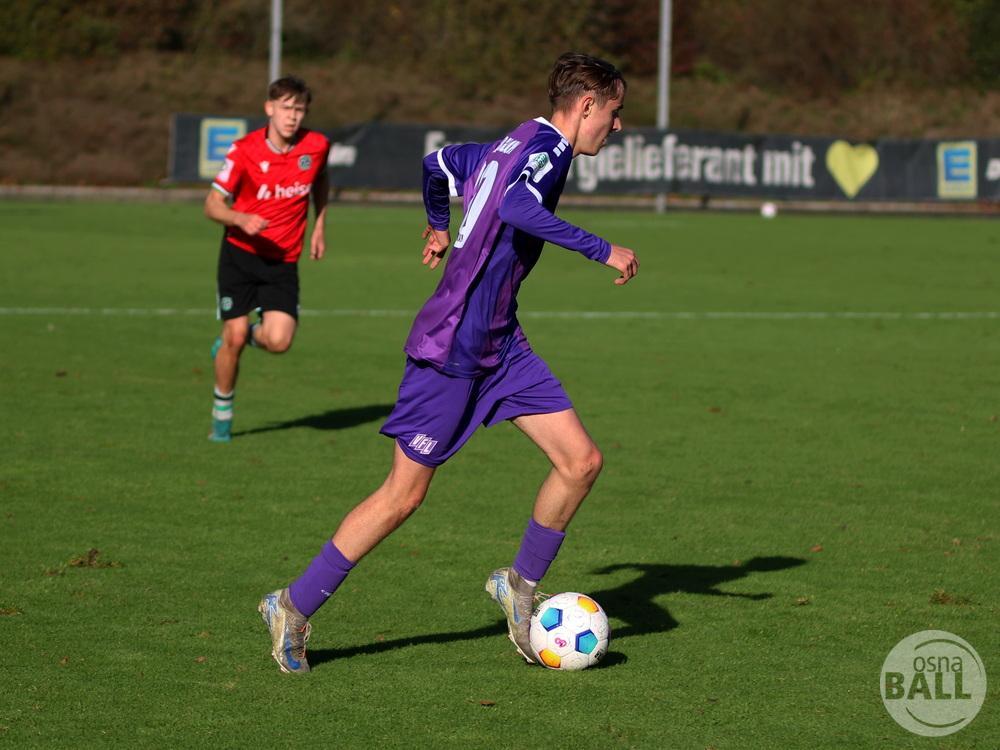 H962-0VfLOsU17-29