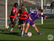 H962-0VfLOsU17-45