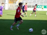 H962-0VfLOsU17-46