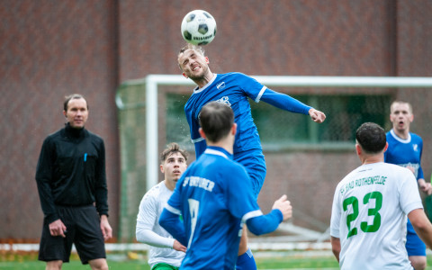 Bezirksliga | 1:3 - Spitzenreiter Bad Rothenfelde verliert Derby gegen Bad Laer