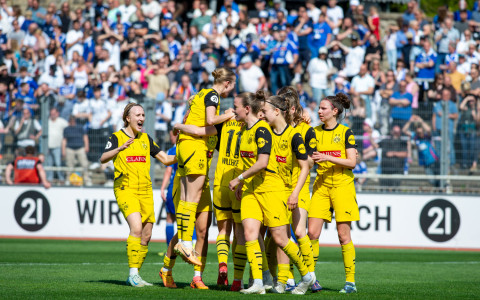 Westfalenliga | 2:1 - BVB Frauen entscheiden Derby gegen Schalke für sich und schnuppern nun am Aufstieg
